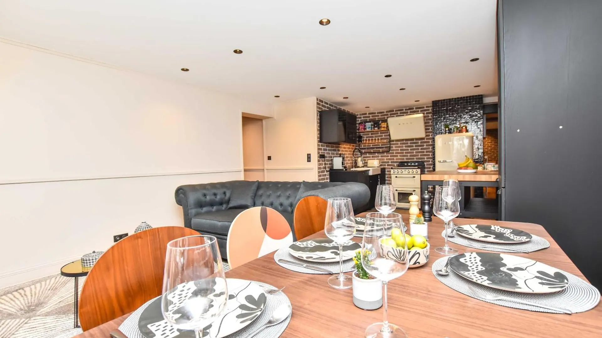 Charming 3Br Appartement Montorgueil Republique Paris France
